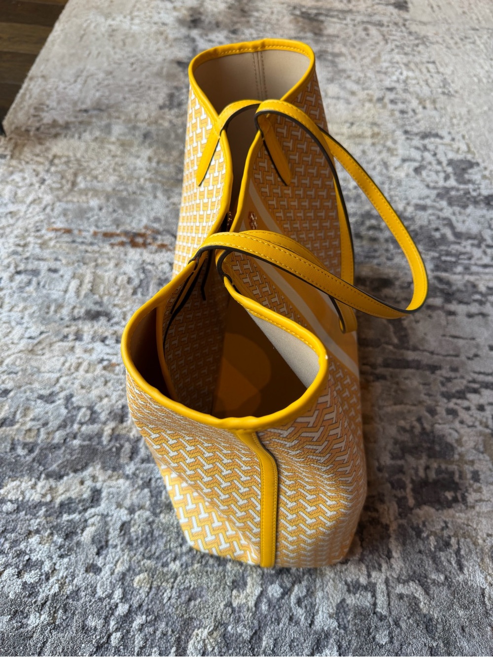 Tory Burch Hugh Tote Bag | Yellow - Picture 2 of 9